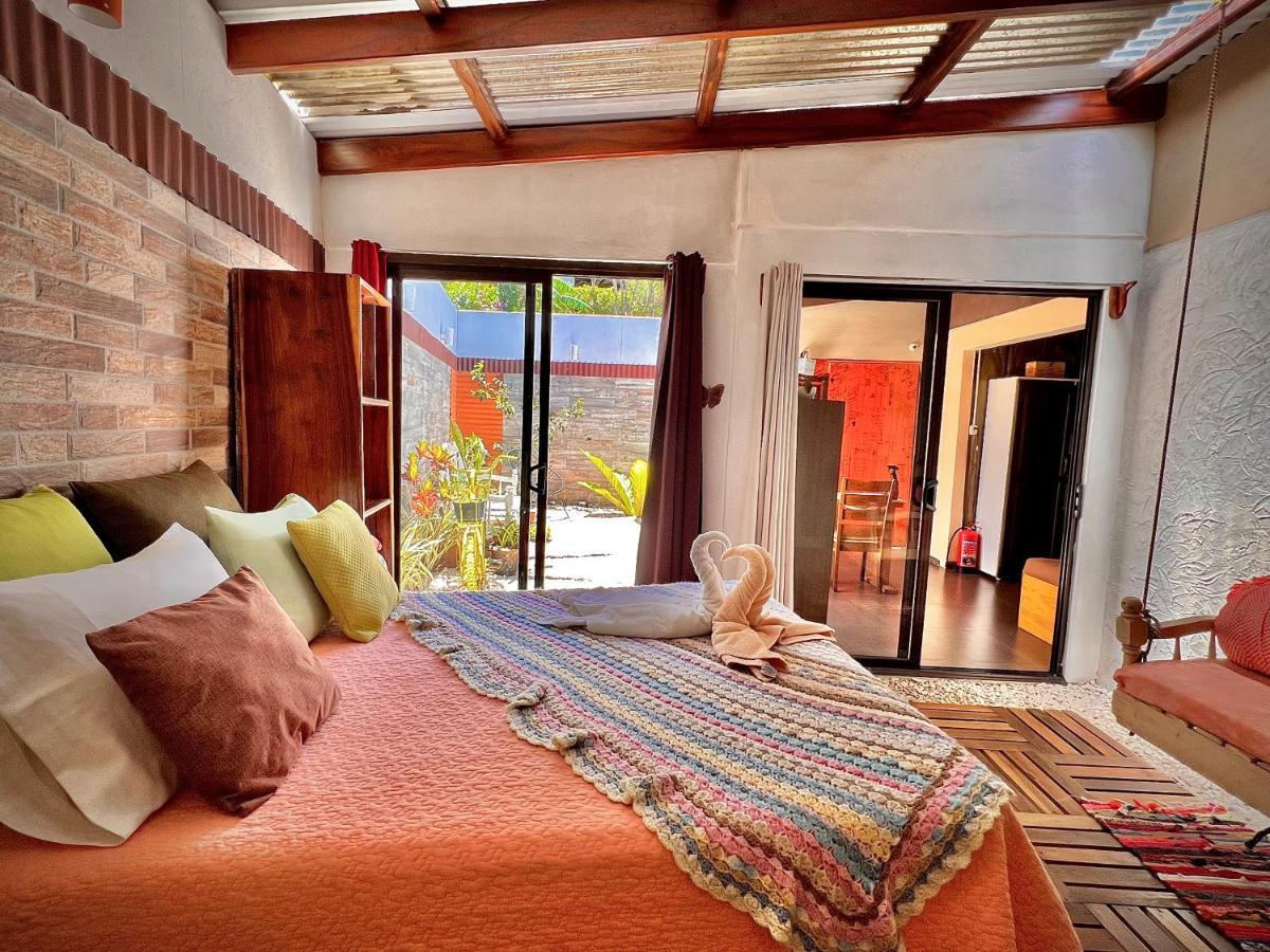 Chillout House Bed & Breakfast Monteverde Exterior photo