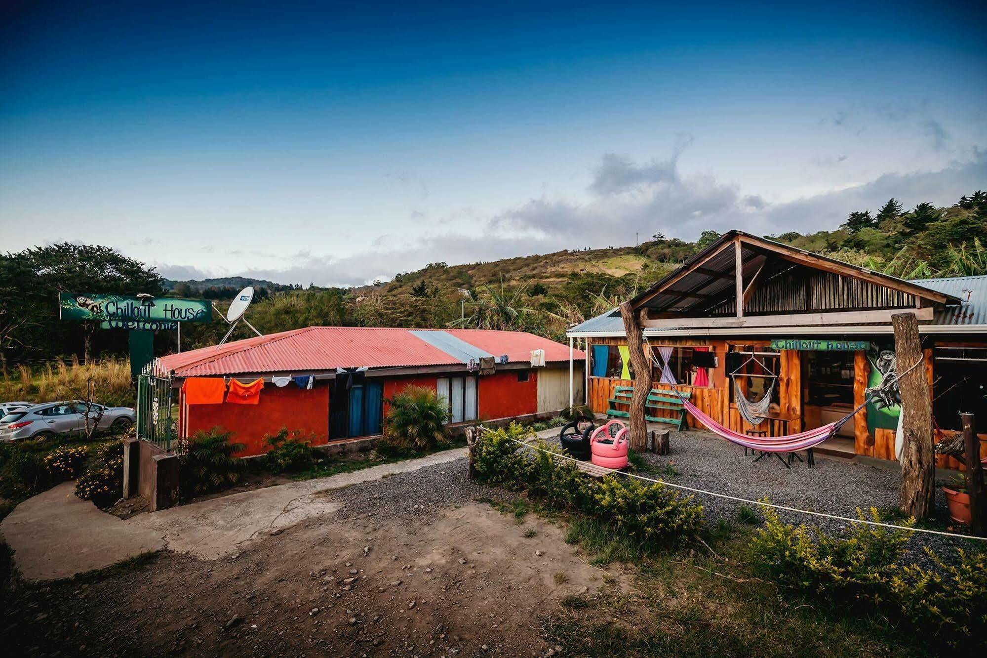 Chillout House Bed & Breakfast Monteverde Exterior photo
